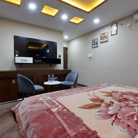 Hotel Lilac Doors Patna  Exterior foto
