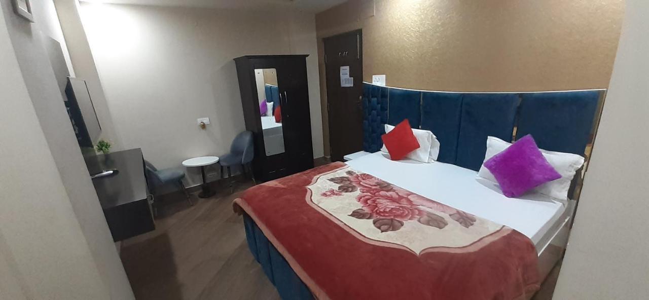 Hotel Lilac Doors Patna  Exterior foto